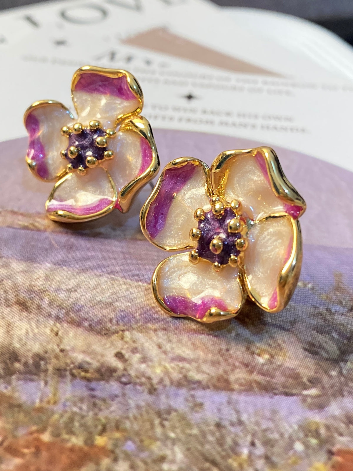 「Isabella 」Violet Hand-Painting Enamel Earring