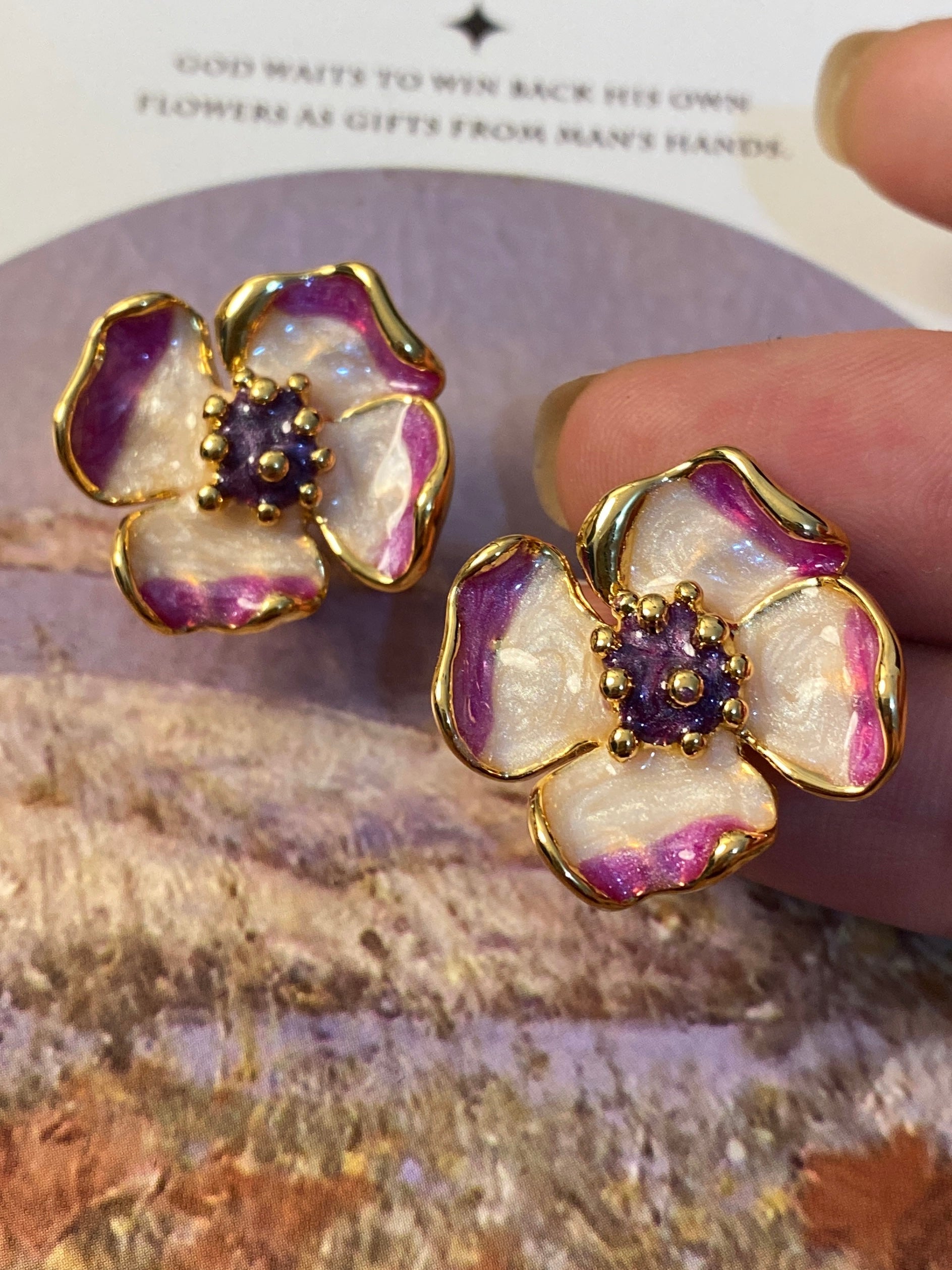 「Isabella 」Violet Hand-Painting Enamel Earring