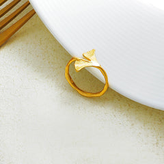 Ginkgo Leaf Ring