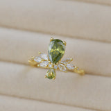 Vintage Drop Green Stone Cocktail Ring