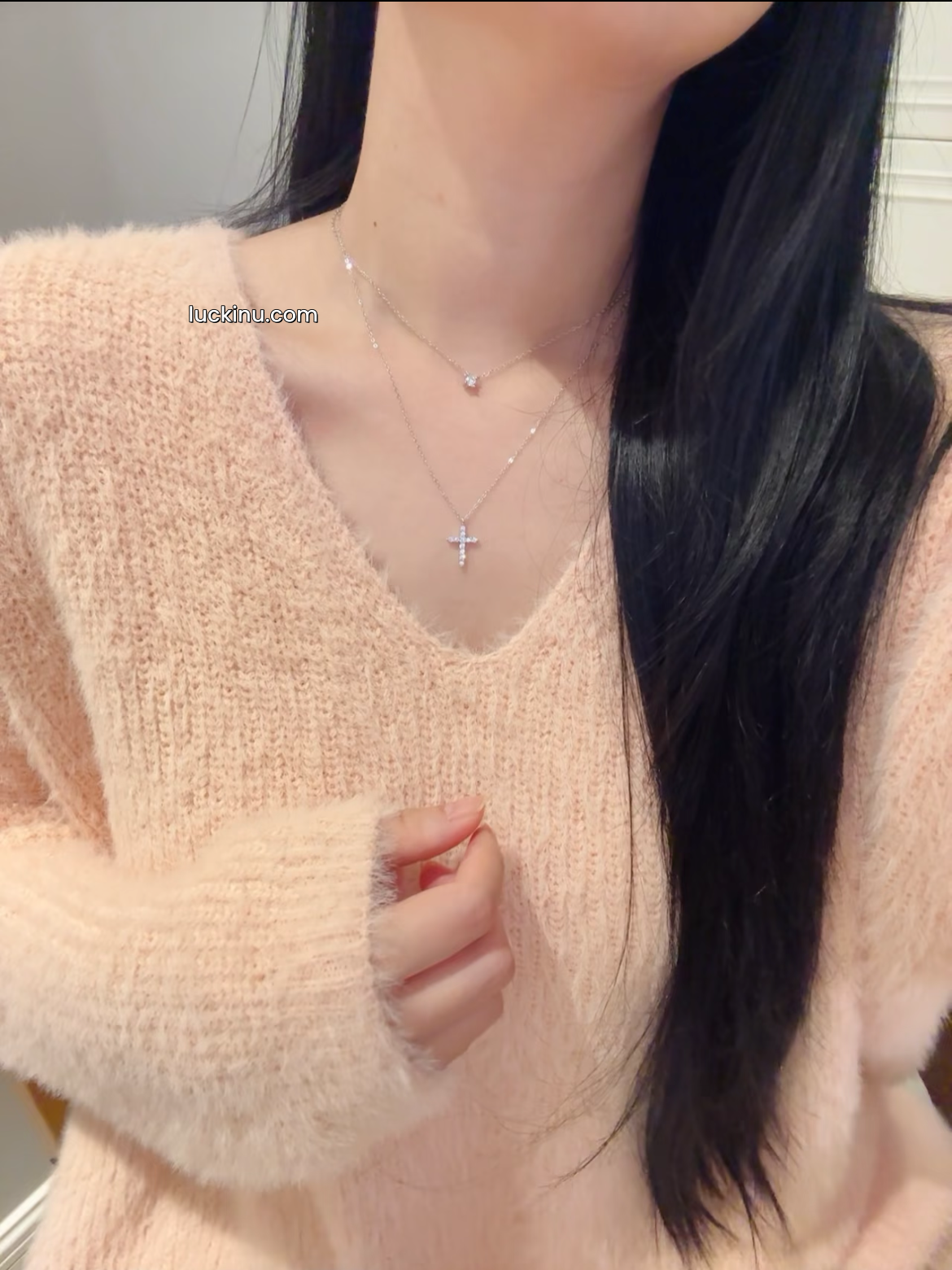 925 Silver Dainty Solitaire Cross Necklace