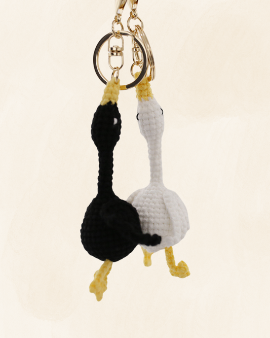 Crochet Hanging Swan Keychain 800