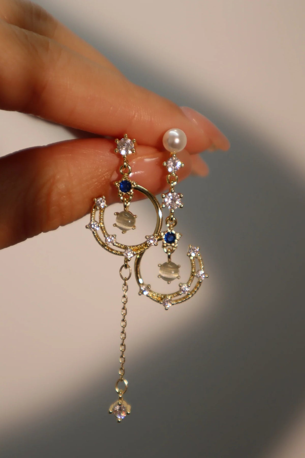 art deco dangle earrings