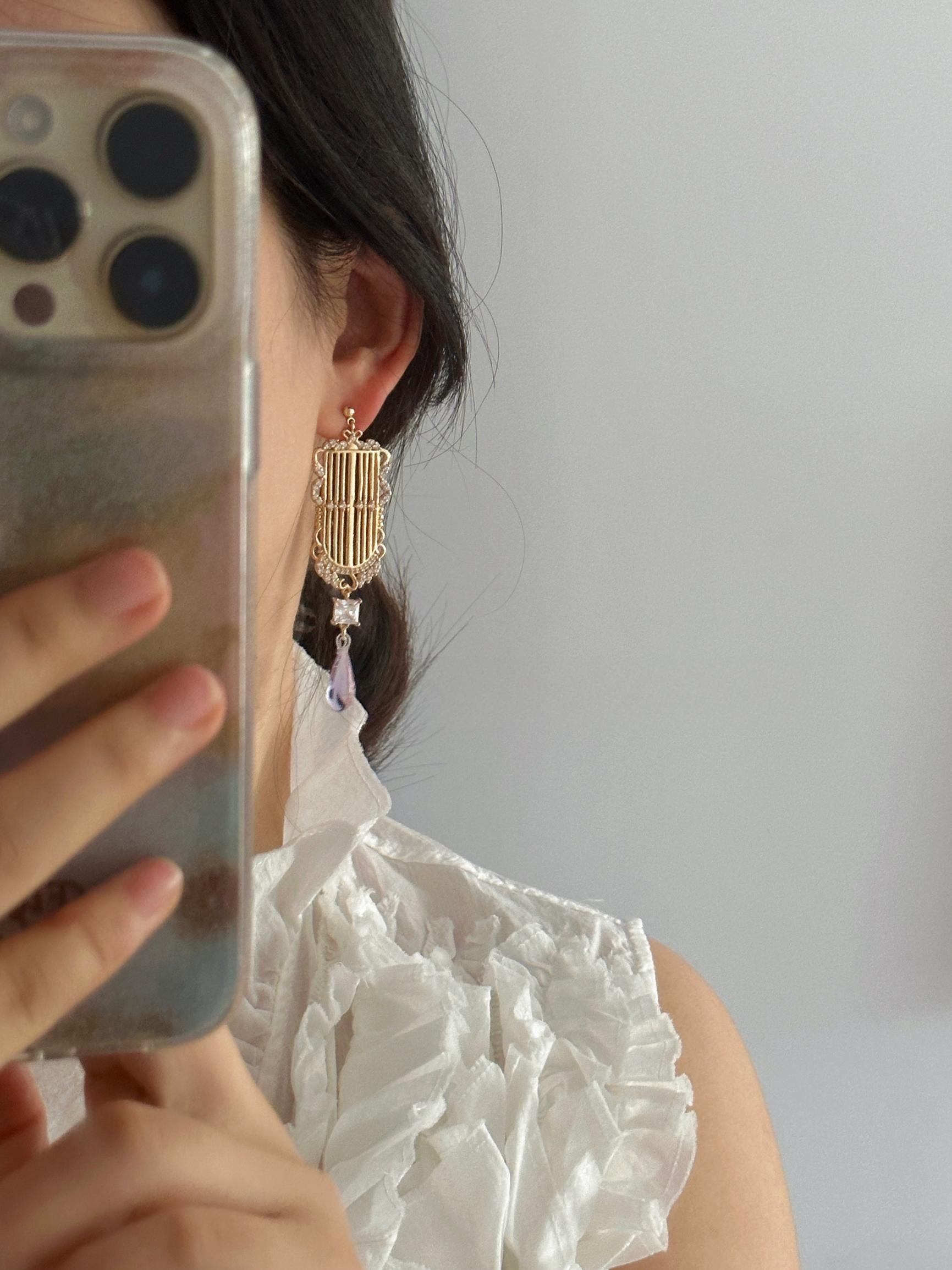 Aria Earring