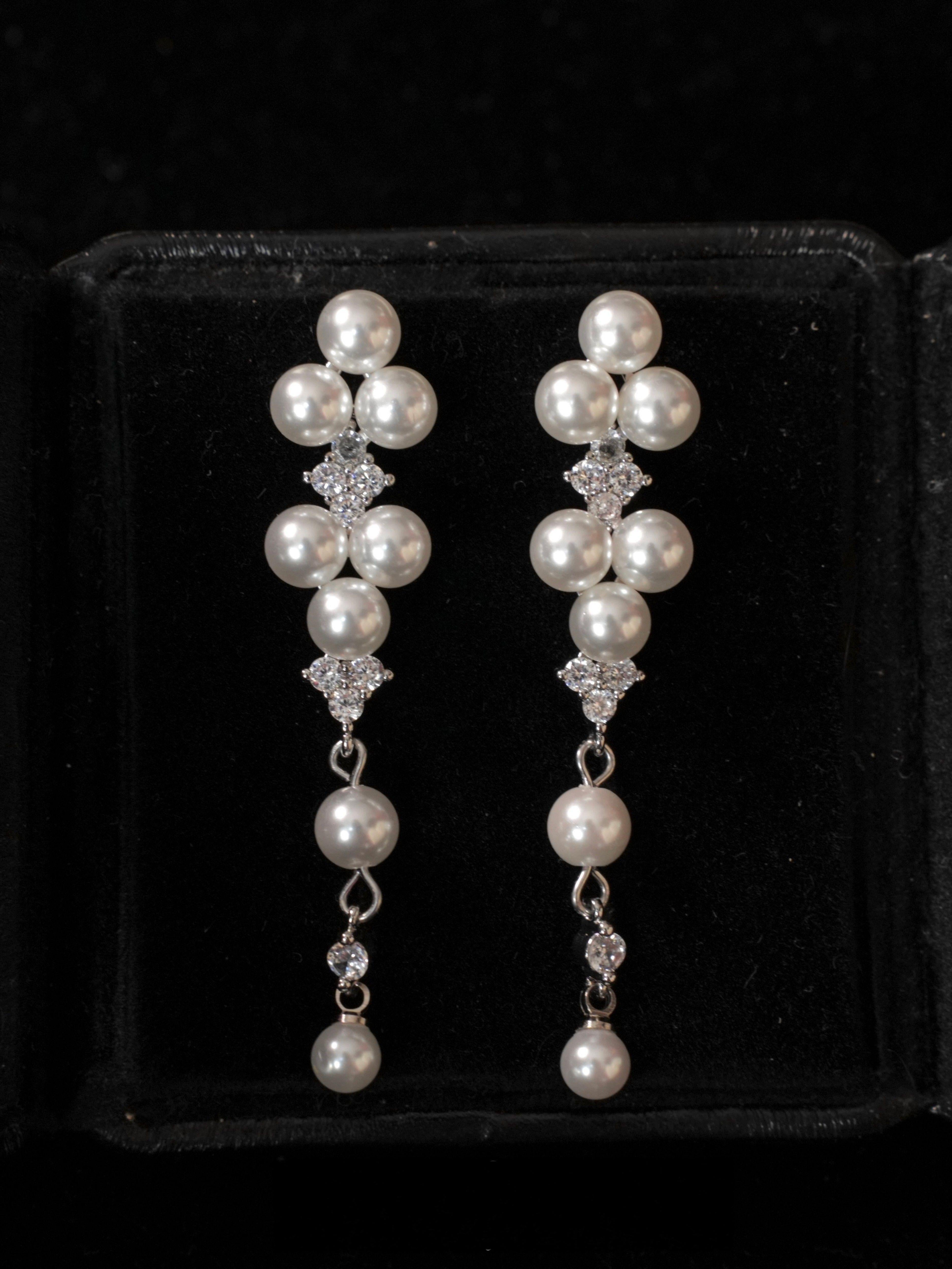 Margot Earring