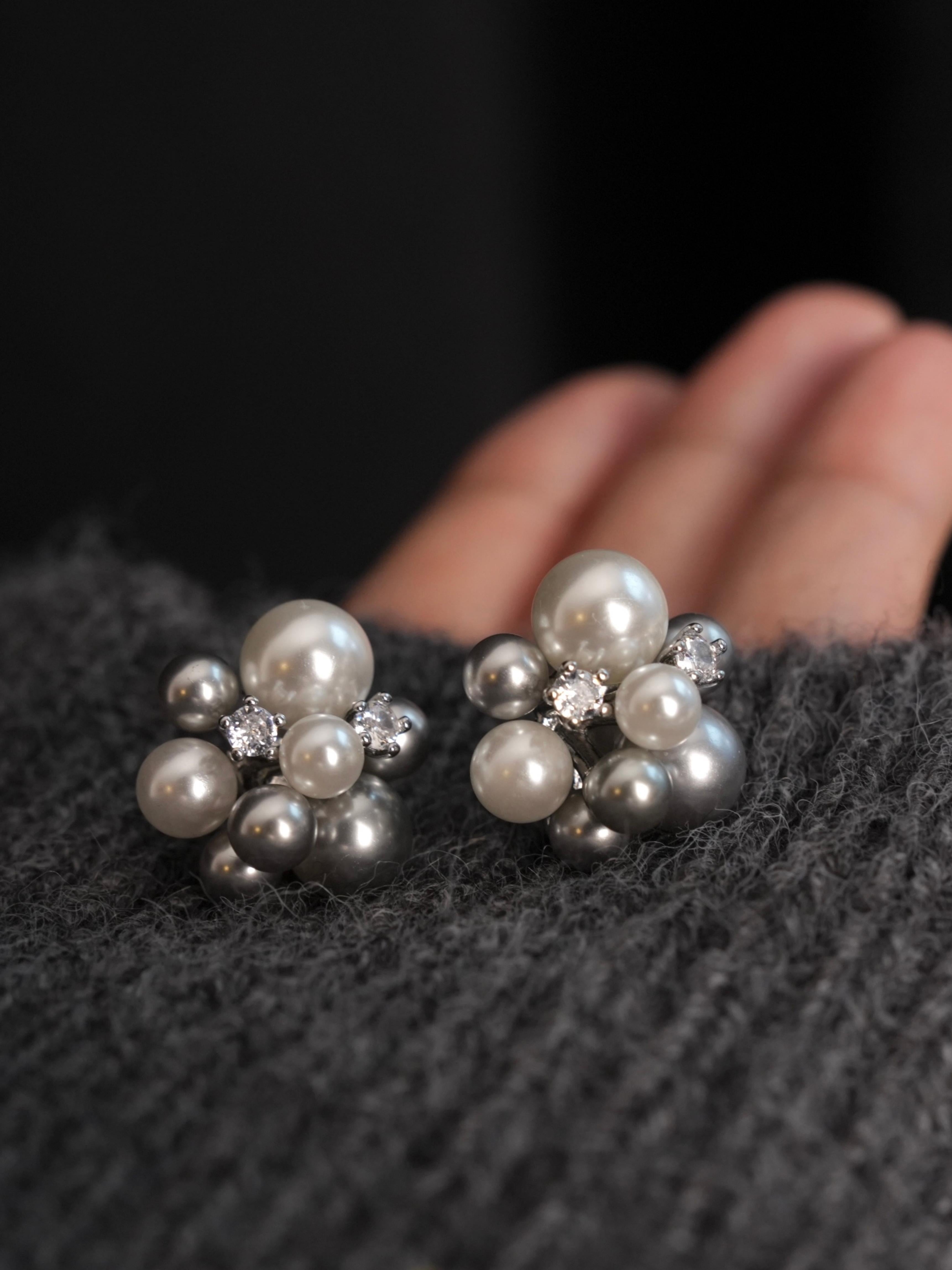 Simone Earring