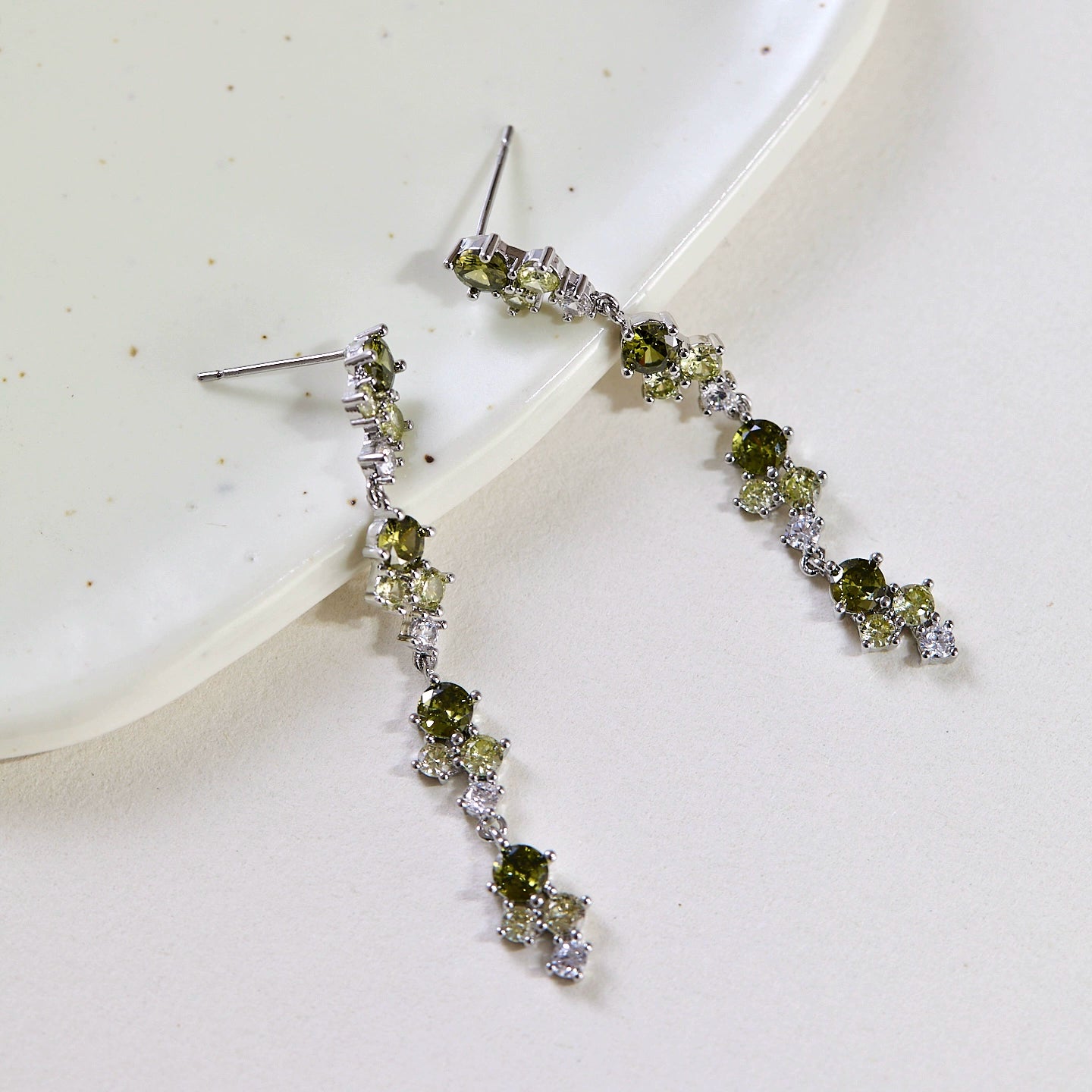 Misty Forest · Green Abyss Collection – Vintage Olive Green Zircon Jewelry (Bracelet & Earrings, Dainty Nature-Inspired Design)
