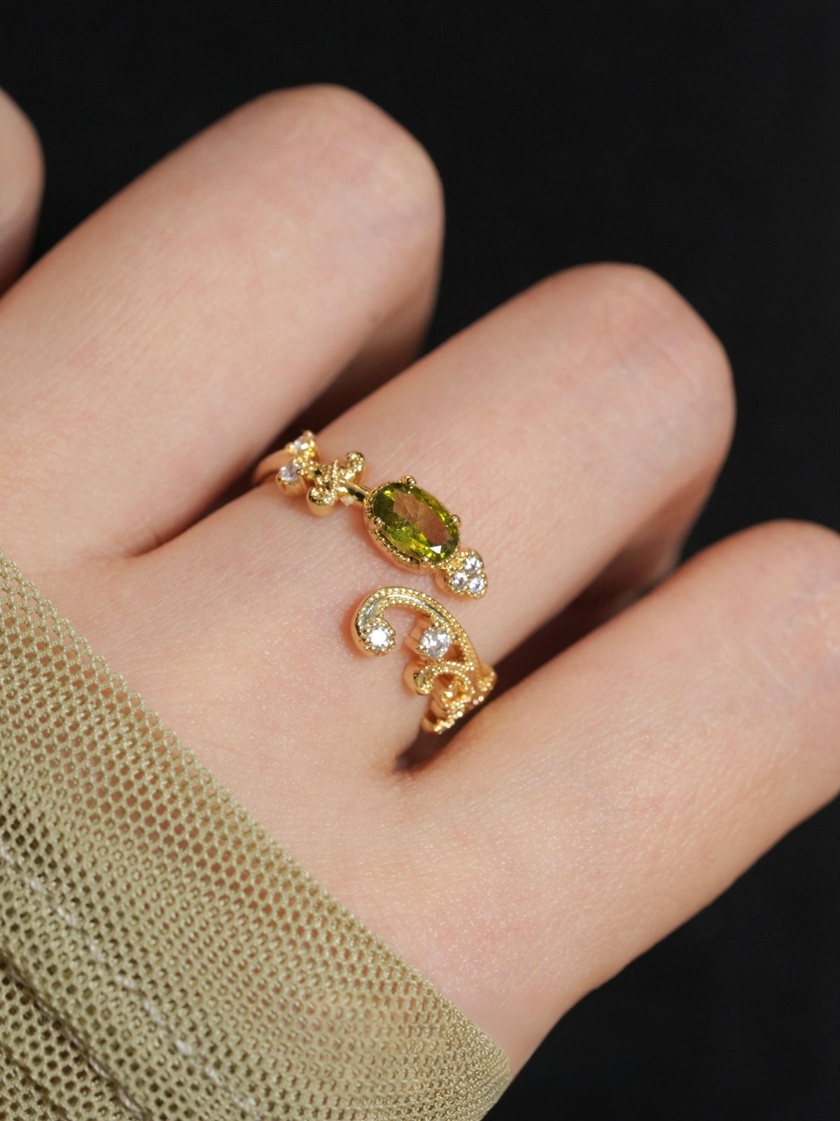 antique style ring