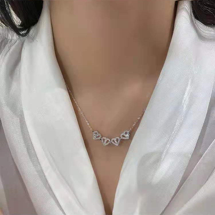 2 Ways wear Clover Heart Necklace