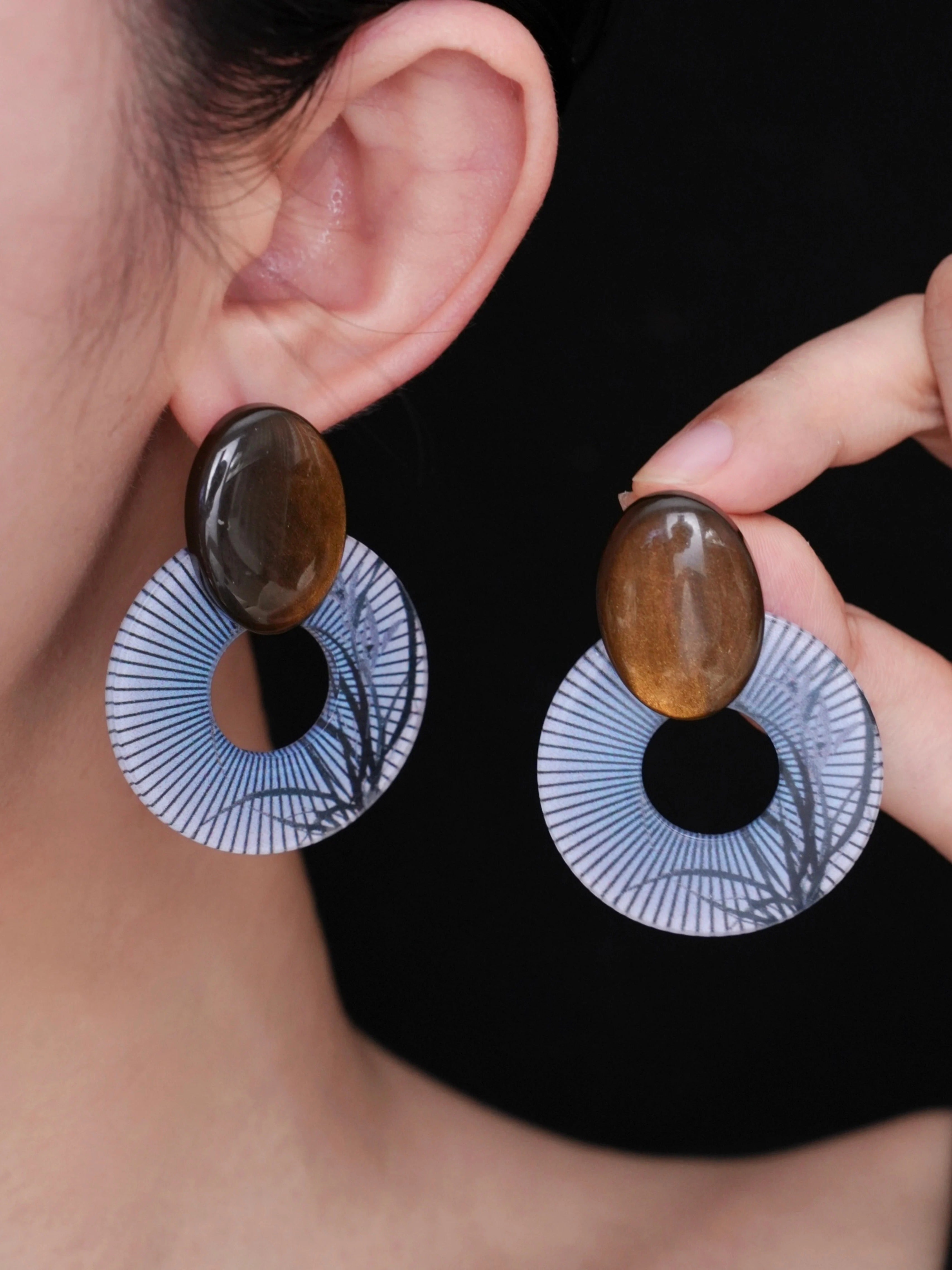 Paloma Earring