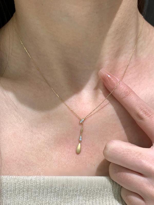 Inez Necklace