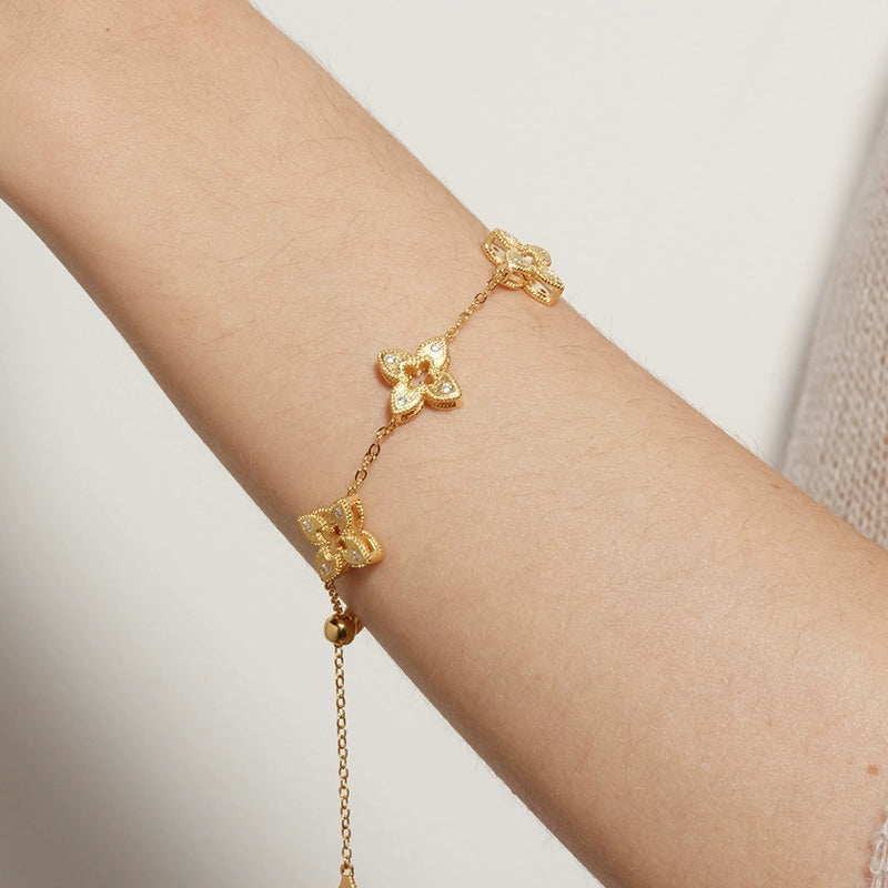 Vintage Italian Court Clover Bracelet