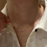 minimalist gold necklace