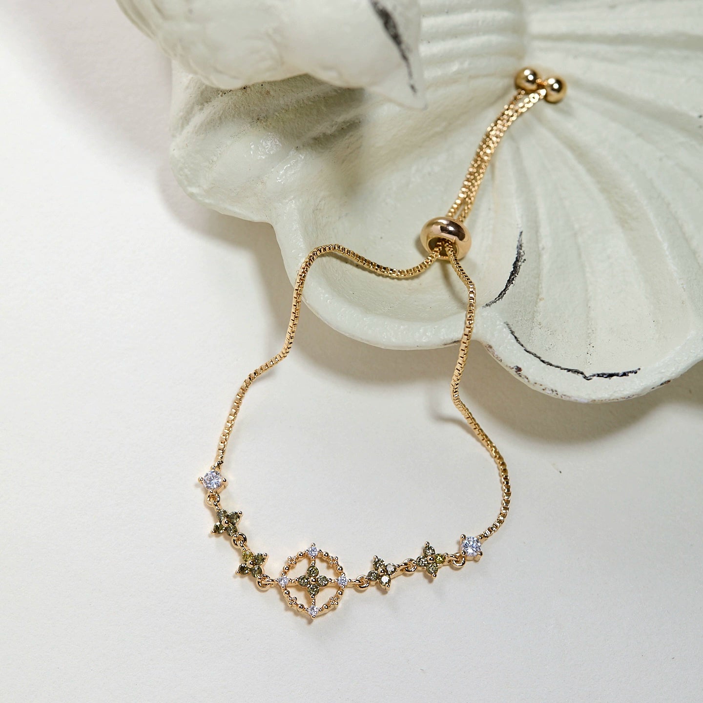 Original “Misty Forest” Butterfly Bracelet – Vintage Olive Green Zircon Jewelry, Unique Nature-Inspired Design