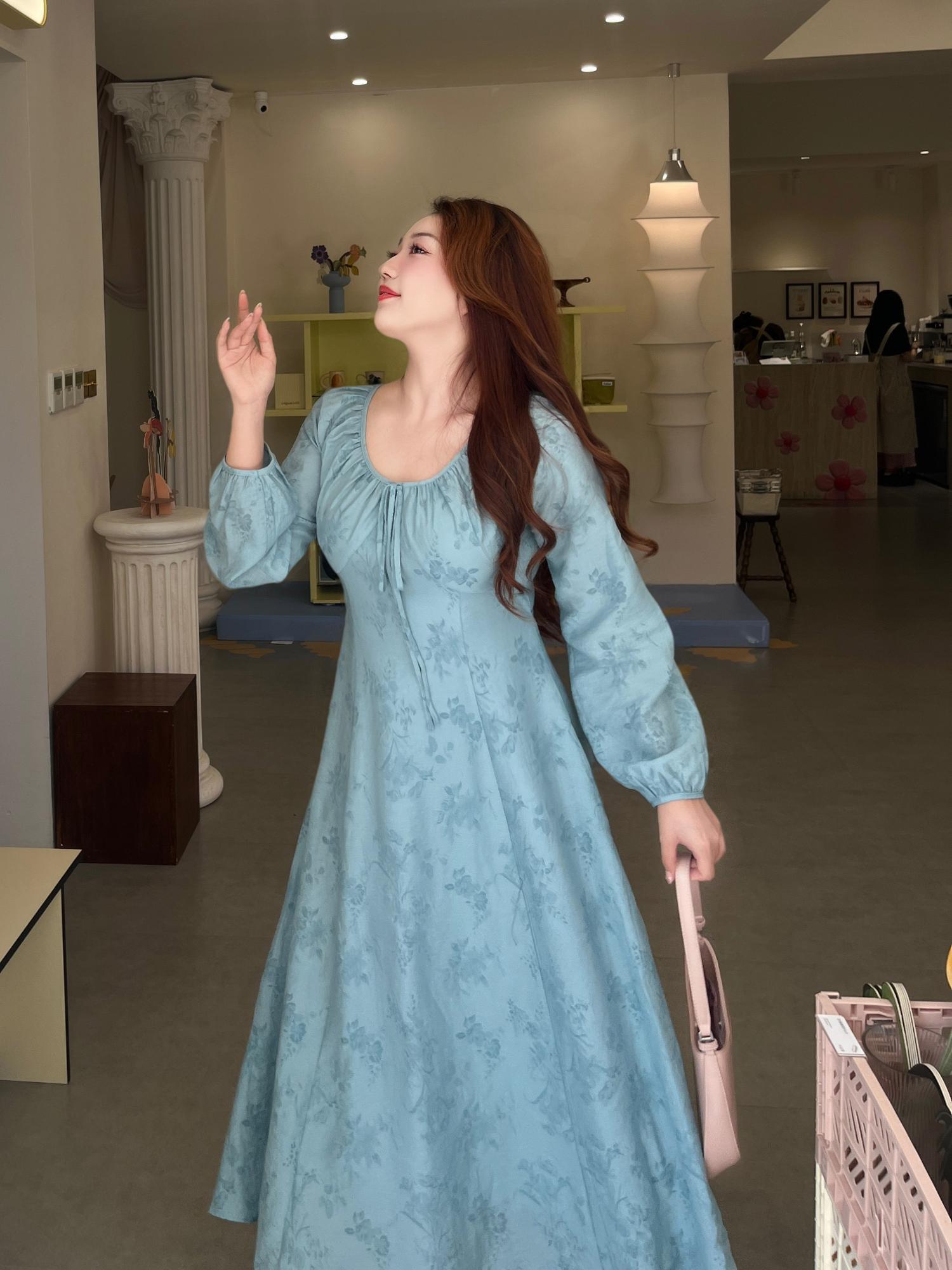 Plus Size French V-Neck Long-Sleeve Dress for Women