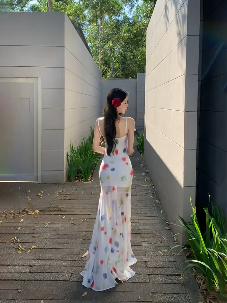 Watercolor Tie-Dye Mermaid Dress – Slimming Bodycon Beach Maxi for Photoshoots